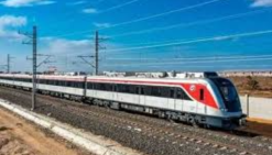 بطاقة استيعابية مليون راكب يومياً، النقل تسلط الضوء على مشروع شبكة القطار الكهربائي